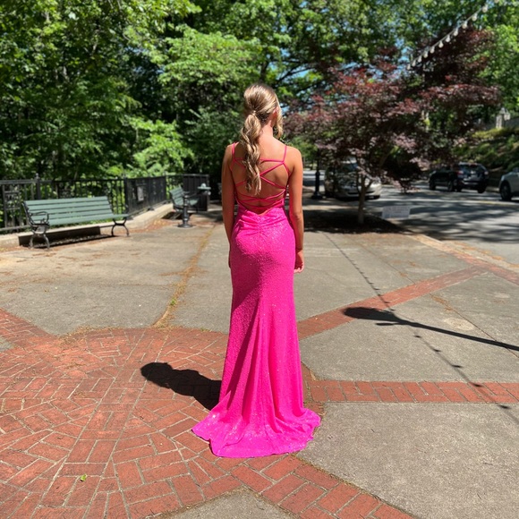 so cute! message me with questions! - Picture 3 of 3